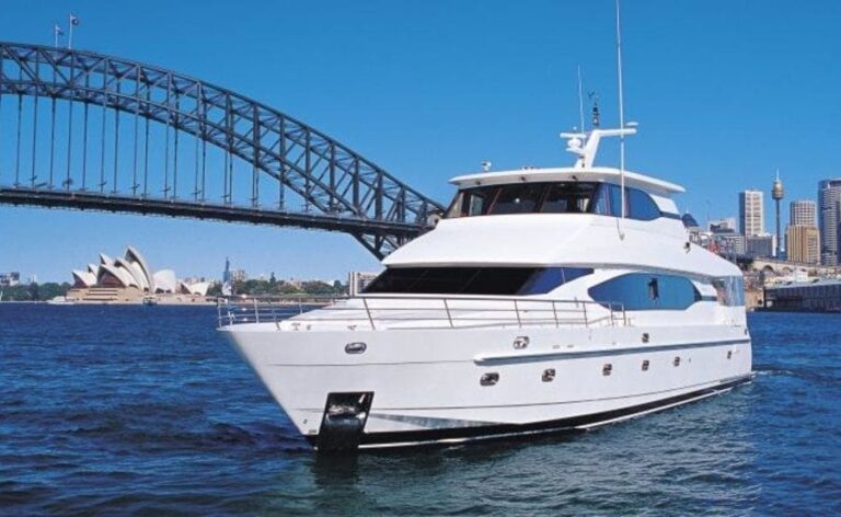 Lifestyle Charters_Salt cruises on Sydney Harbour (1)