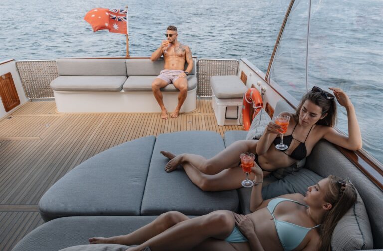 Felix-boat-Lifestyle Charters-202-lifestyle