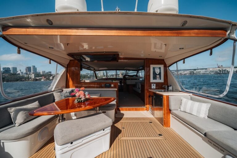 Felix-boat-Lifestyle Charters-274-interior