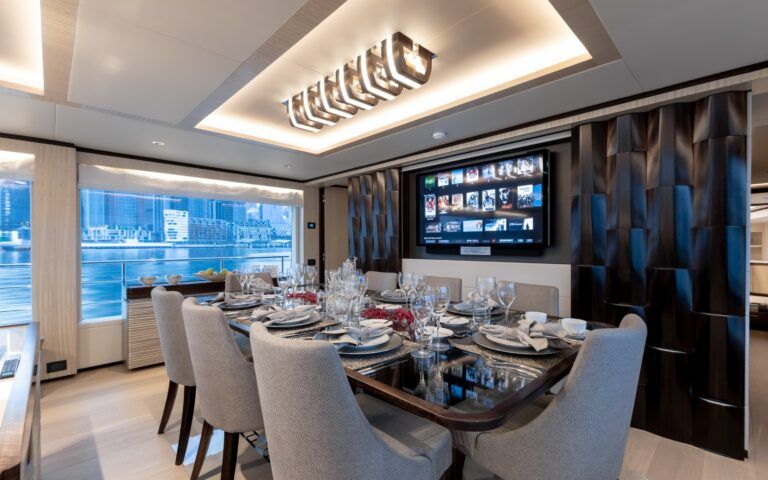 Main Salon_2P7A9203RT