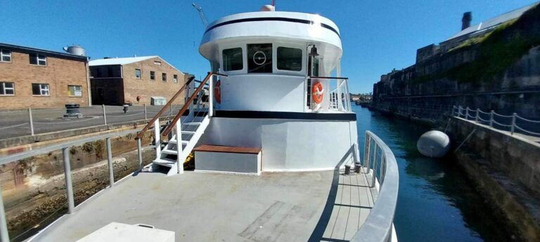 Mandalay charter vessel Sydney Harbour (4)