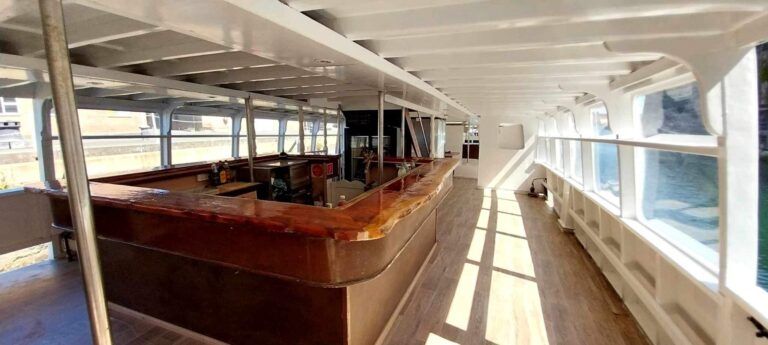 Mandalay charter vessel Sydney Harbour (7)