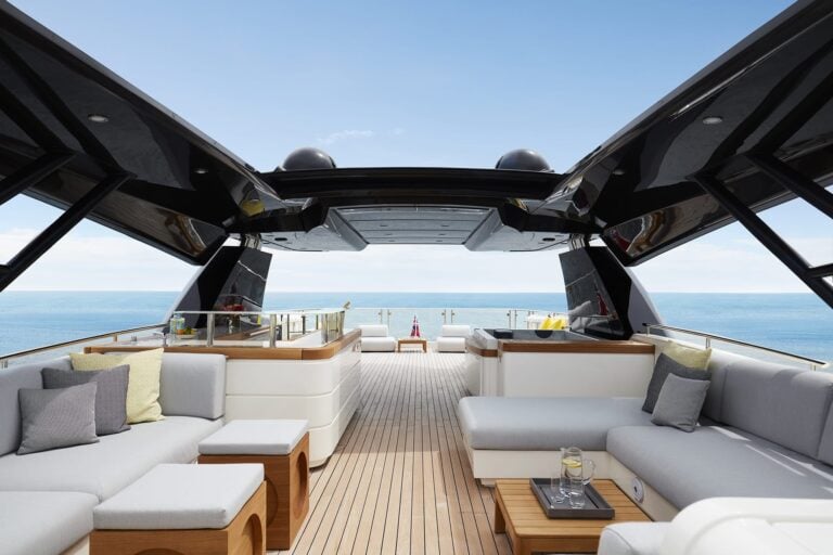 Lifestyle Charters Sirenuse offers luxury day and overnight charters with family and friends (17)