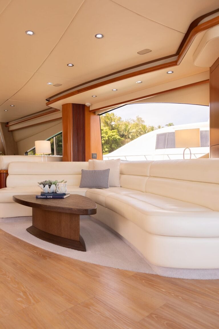 lifestyle-charters-94-interiors