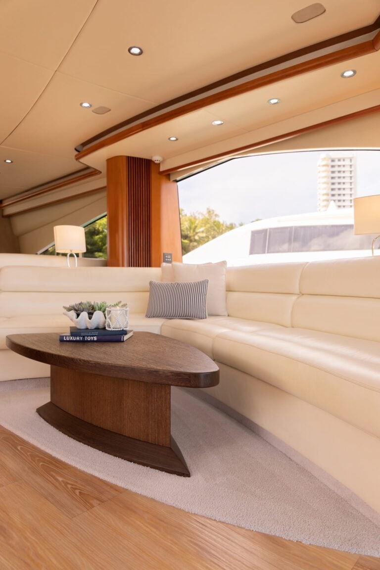 lifestyle-charters-95-interiors