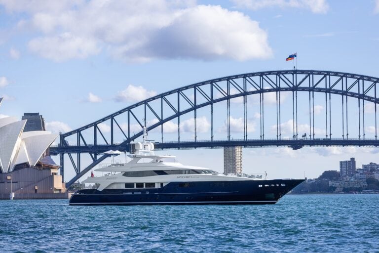 Mischief-superyacht-on-Sydney-Harbour-boat-(3)