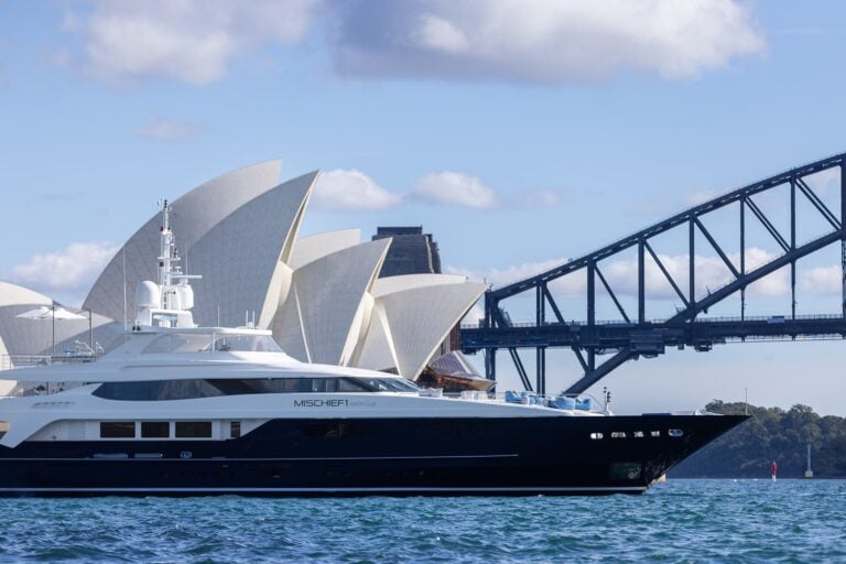 Mischief-superyacht-on-Sydney-Harbour-boat-(4)