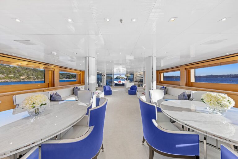 Mischief-superyacht-on-Sydney-Harbour-interiors-(47)