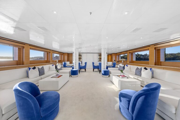 Mischief-superyacht-on-Sydney-Harbour-interiors-(48)