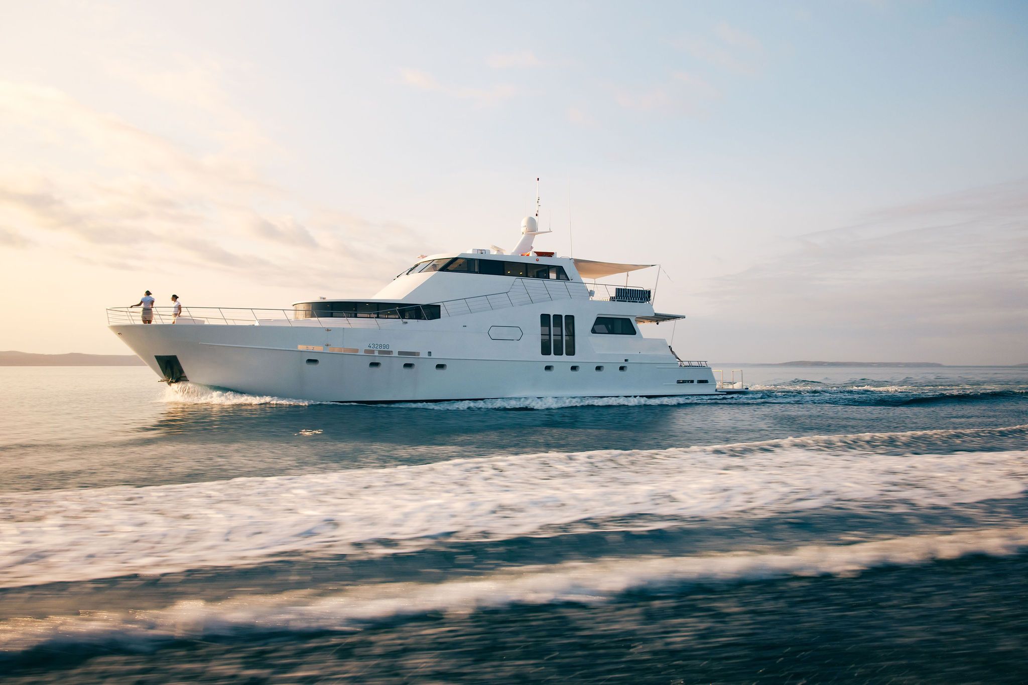 Yot Viva Boat Hire