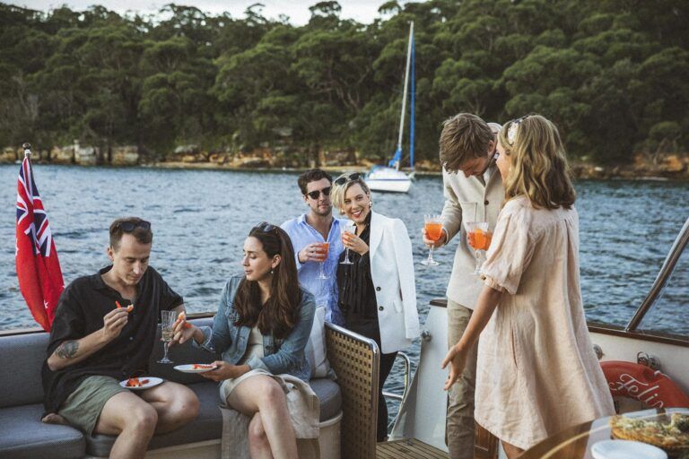 boat party hire sydney