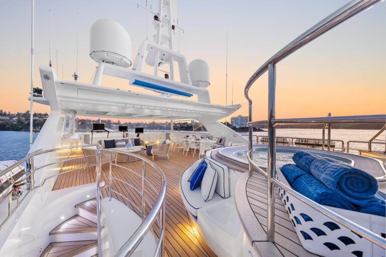 hire a yacht Sydney